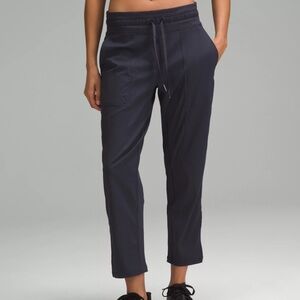 Lululemon Dance Studio Crop Pants 24”